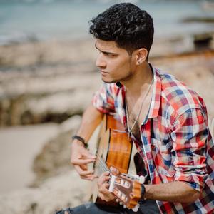 Harima Sundarai (feat. Lasantha Roshan)