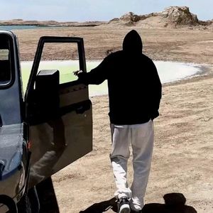 一步三摇(MANGATA)