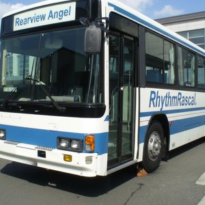 Rearview Angel (To you who once smiled at me through the mirror… the one I should have answered.）