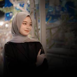 Dekat Di Hati (Piano Version)