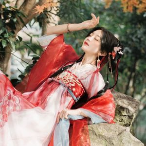 露沾草叶亮