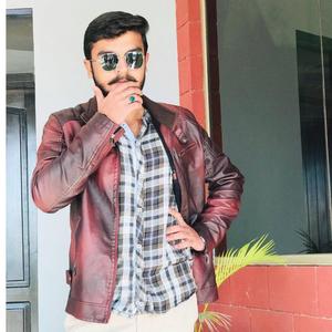 Tum nazar me rho, khabr kisi ko na ho