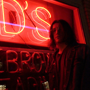 She Got All The Keys