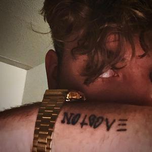 All your friends are fake