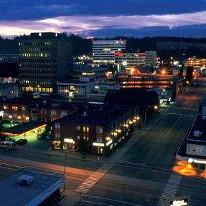 Ain't No Luv (feat. Glazier)