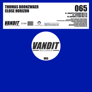 Close Horizon (Giuseppe Ottaviani Remix)