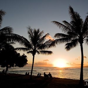 大雨还在下 (烟嗓版)
