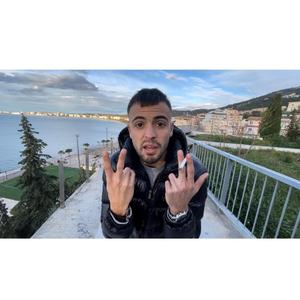 AGUANTO MAS (feat. Leonidas)