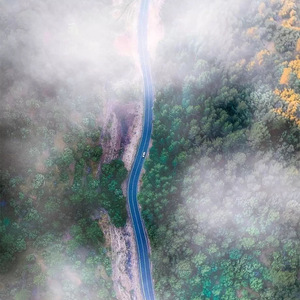 《虚线》为弦乐四重奏而作