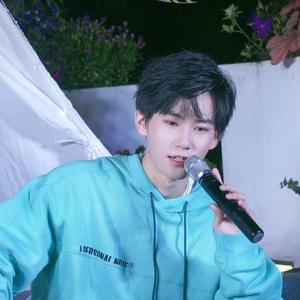 心桥【张真源18岁生贺】（翻自 张真源）