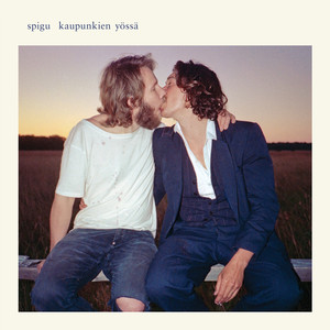 Valheita Ja Kuumetta