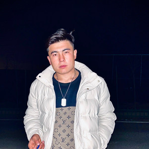 izdaxmayli agina dosla