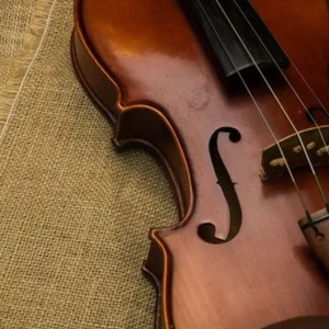 小提琴协奏曲《诗篇》作曲：刘长远