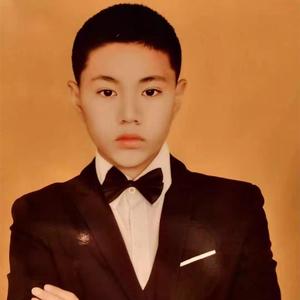 我们的天空 (献给爸爸的歌 伴奏)