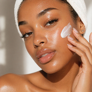 All About Glow (Smooth Like Lotion)