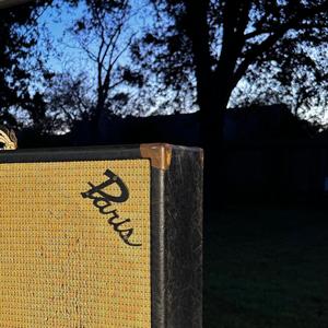 110 Fender Stratocaster (two-tone sunburst finish)