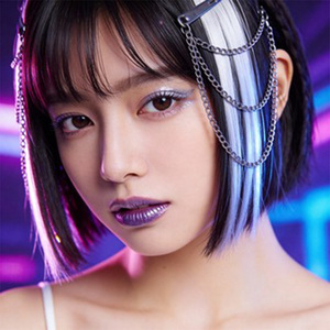 《午前四時の買い物客》