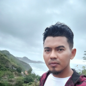 Kaleng rombeng (Cover)