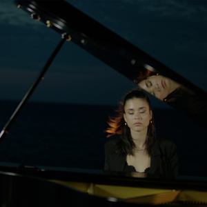 Moonlight Sonata, Op. 27 No. 2:I. Adagio sostenuto / Grandes études de Paganini, S. 141: No. 3, La Campanella. Allegretto / Hungarian Rhapsody No. 2, S. 244/2 / Polonaise in A-Flat Major, Op. 53