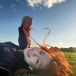 夜巴黎.（翻自 魏小然）（翻自 魏小然）