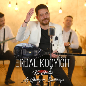 Kız Güllü (Ay Gidiyor Batmaya)