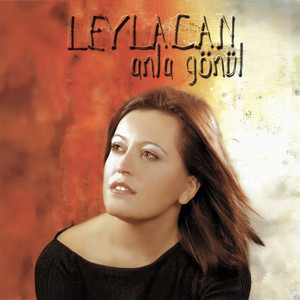 Ay Doğdu Güne Düştü