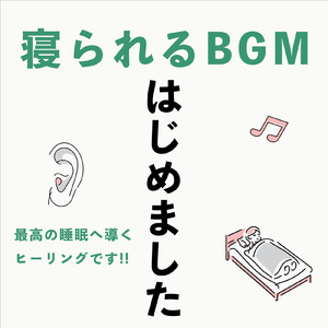 静かな夜の川辺