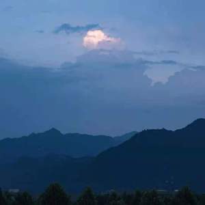 火红的萨日朗（随便唱唱）