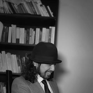 见到你，我有一种欢天喜地的窝囊