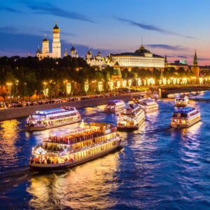 水面のパレード