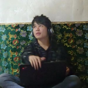 Ata Ana Eng Ulugh（伴奏）