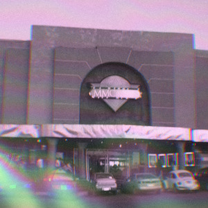 Cuando Apagan las Luces (Su Favorita)