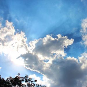 蓝色是夏天（Prod.Gr33nart Beats)