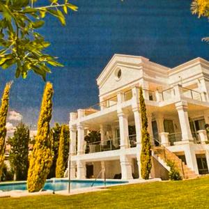 Racks Out (feat. Crae & GL Smoov)