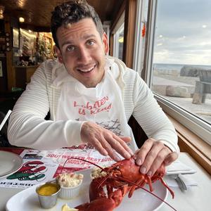 Hold Your Hand (feat. Shakka)