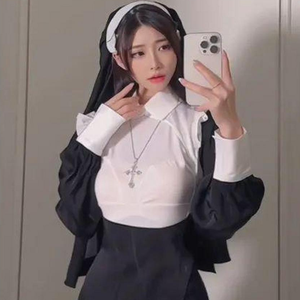 等待花季烟雨稠