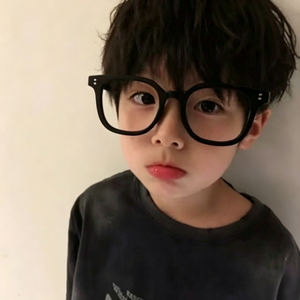 河畔少年