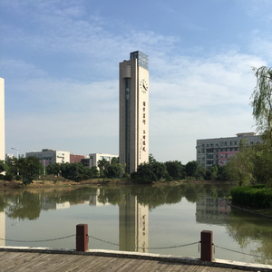 广州大学校歌
