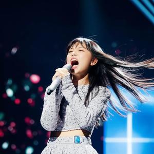 햇살이 가득한 거리에