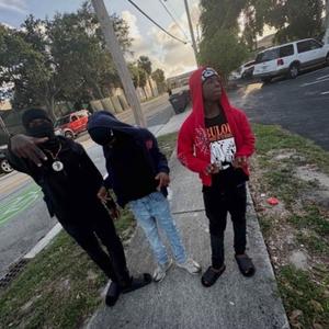 Love vs war (feat. zdot)