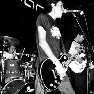 Sin Emoción (Special Version)