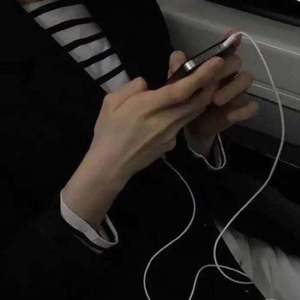 可以找你聊天吗