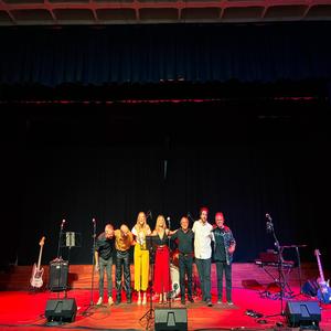 Não Me Importo (Live)