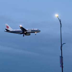 那年走过的桥成了我到不了的远方