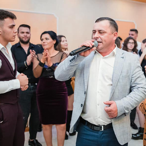 Am Plecat Candva De Jos