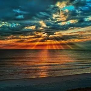 闫东炜-四叶草的幻想（雪色夜樱 remix）