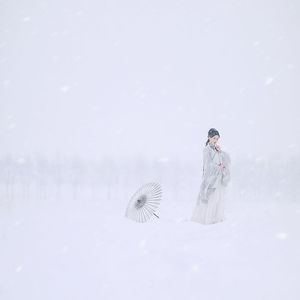 冬雪不及我心寒