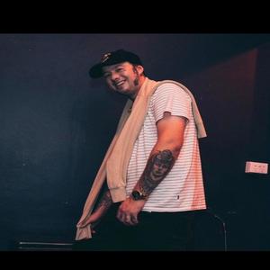 Paperclip (feat. N£AR)