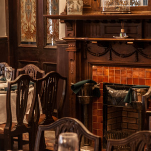 Waltz of Breathtaking - (First Sight)