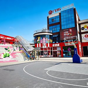 1735奥莱小镇之歌